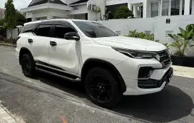 Fortuner 2.8 GR 4x2 AT 2022