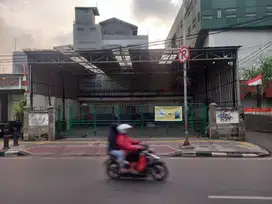 Di sewakan ruko pinggir jalan klender jakarta timur