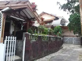 Dijual BU! Rumah Plus Kosan di Sayap Dago dekat Hotel Jayakart