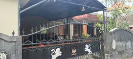 DIJUAL RUMAH + KOST-KOSTAN AREA TRIJATA KOTA DENPASAR