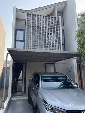 Dijual rumah cluster keren 2 lantai furnished di grand wisata