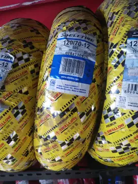 Ban luar swallow 120/70-12 tubles