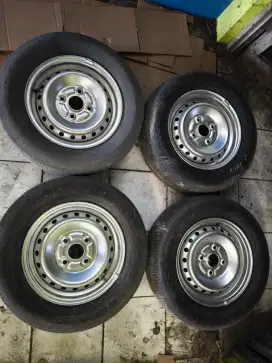 Velg Toyota Avanza / Daihatsu Xenia