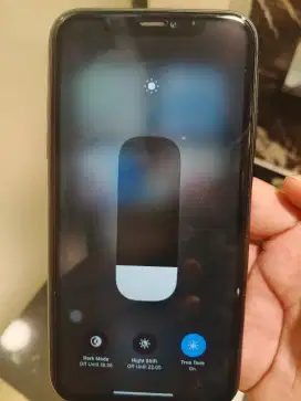 Iphone 11 Hitam Normal lancar 128gb