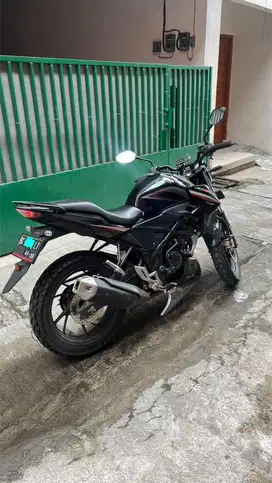 Honda CB150R 2015