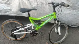 Sepeda Polygon rapid 2 0 uk20 barang original siap pakai