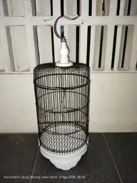 Sangkar burung kecil