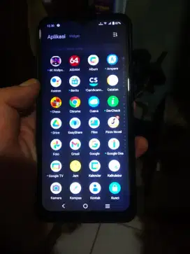 Vivo Y35 8/256 5G warna hitam