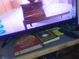 Untuk di jual Tv mi 32 inc