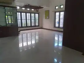 Rumah Komplek Elit Tanjung Barat