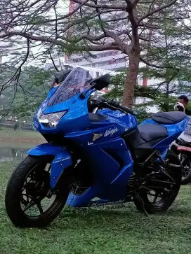 Jual Motor kesayangan