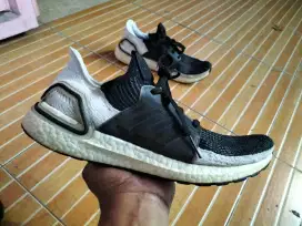 Sepatu adidas ultraboost uk.43 ori second