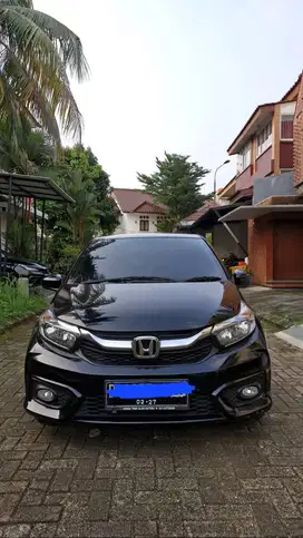 HONDA BRIO SATYA 1.2 E CVT 2022 – Matic – Tangan Pertama