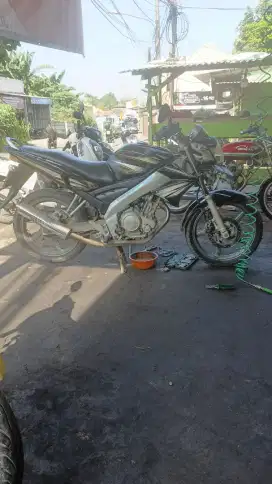 yang minat yu ..motor vixion old