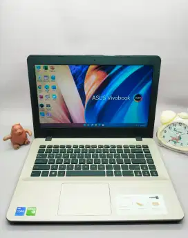 LAPTOP ASUS A442U CORE i7 NVIDIA RAM 8GB  SSD 256GB