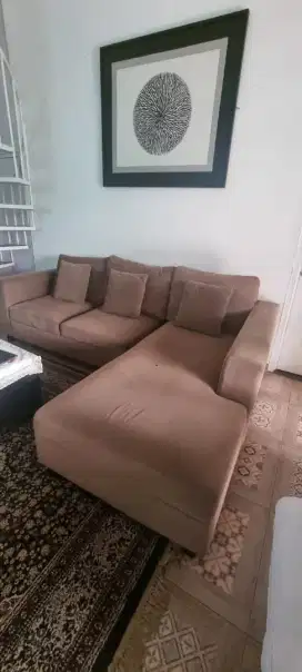Sofa besar bentuk L (Bekas)
