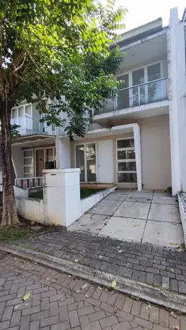 Flash Sale. Rumah 2 lantai Laverde Vivere, Serpong