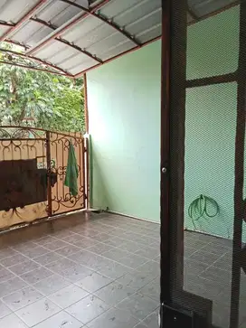 Rumah siap huni dikalideres permai