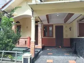 Disewakan Rumah Luas 105 Pesona Khayangan Mungil Sukmajaya Depok
