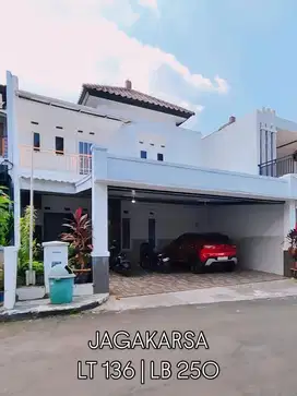 Dijual rumah full furnish Jagakarsa