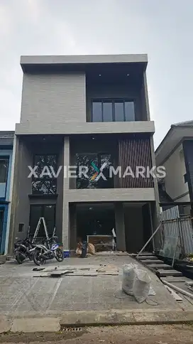 Rumah Baru Hadap Timur&Taman + Office + Rooftop Lounge-Sutera Feronia