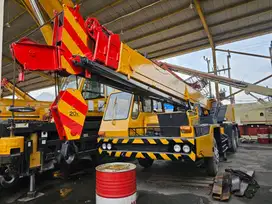 FOR SALE - DIJUAL - Mobile Crane KATO NK-200H