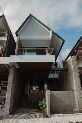 Dijual Villa Design Modern di Canggu