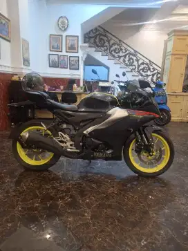 DP 1 JT PROMO R15 V4 2023 MOTOR MULUS KAYA BARU KM RENDAH