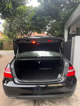 Mercedes-Benz C300 2012 Bensin