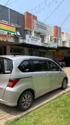 Honda Freed 2013 Bensin