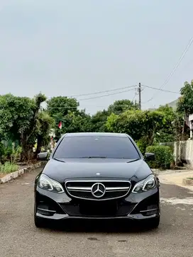 CASH Mercedes-Benz E250 Avantgarde Facelift 2014 Like New