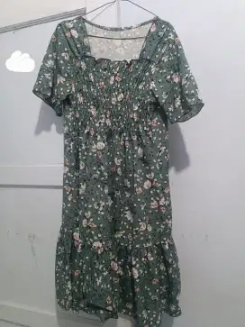Jual karena kebesaran bisa diantar ya.