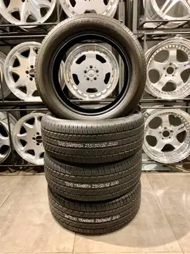 Ban Toyo Tranpath Alphard 235/50/18 (4 Buah)