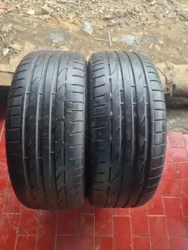 Ban copotan S.claas Bridgestoen potenza S001 245/45 R19 80%..2pcs