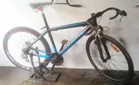 Sepeda roadbike balap united MONZA xc72 alloy