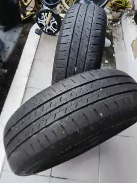 Ban Bridgestone Ecopia 205/65 R16 Tahun Pembuatan 2022 Copotan Innova