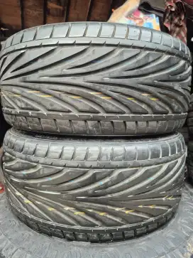 Ban copotan mercy Toyo Proxes T1R Sport 265/30 R20 90% 2020..2pcs