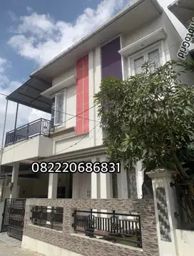 Di jual rumah 2 lt