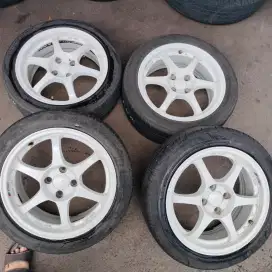 Velg SSR type C ring 16 pcd 4x100 ET 38 ban 195/50 R16 4pcs