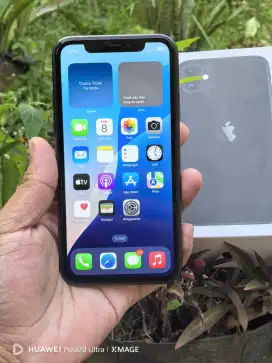 iPhone 11 128 GB Dual sim