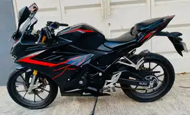 Jual CBR 150 thn 2022 Akhir super istimewa