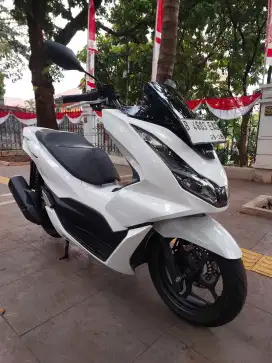 DP MINIM 2.500 CASH KREDIT HONDA PCX 160 CBS ISS THN 2023 PAJAK IDUP