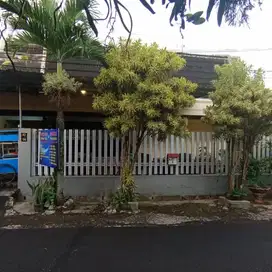Rumah Poros Bunga Srigading Soekarno Hatta Malang Kota