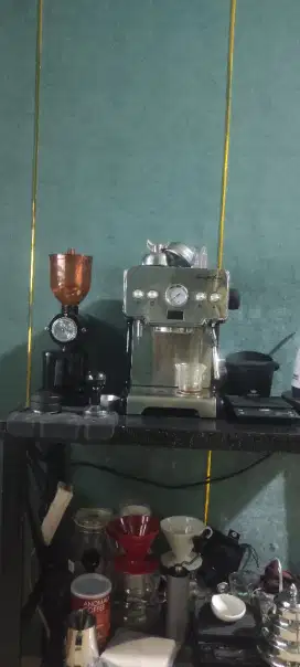 Mesin Kopi Espresso Ferratti Ferro FCM 3605 + Grinder Latina N600