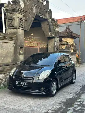 DIJUAL YARIS 2008