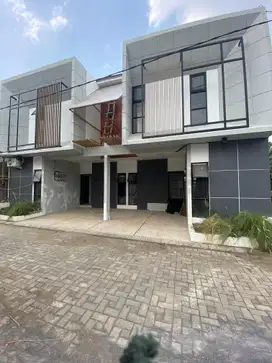 Rumah Kost Aktif Sisa 1 Unit Jaminan Income 135jt Per Tahun