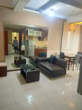 DiSEWAKAN BULANAN Apartemen sudirman park 2 kamar furnish