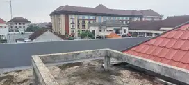 DIJUAL RUKO LANTAI 3 LOKASI SESETAN