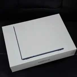 Macbook Air M4 Midnight 16/256 BNOB non aktif resmi iBox