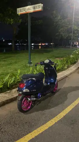 Vespa LX 150ie  2V